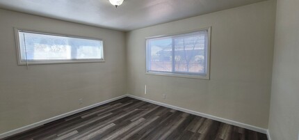 831 Sparks Blvd in Sparks, NV - Foto de edificio - Building Photo
