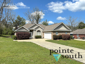 9237 Greenleaf Dr in Spanish Fort, AL - Building Photo
