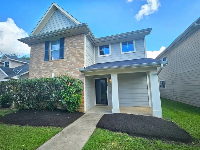 property at 11944 Chanteloup Dr