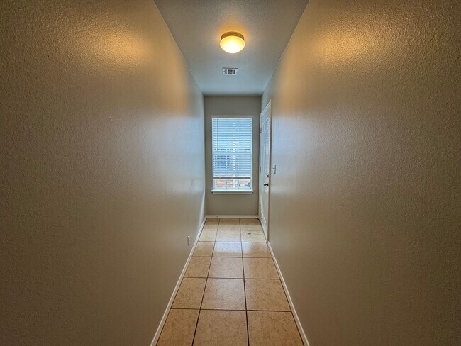 2411 S 91st E Pl in Tulsa, OK - Building Photo - Building Photo