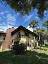 7925 SW 86th St in Miami, FL - Building Photo
