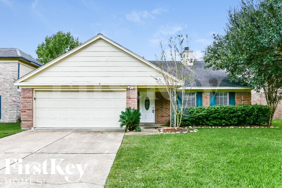 21407 Highland Knolls Dr in Katy, TX - Foto de edificio