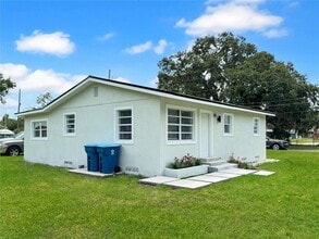525 S Seminole Ave in Fort Meade, FL - Building Photo - Building Photo
