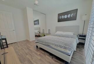 14416 Plum Ln, Unit Apt 2 in Gardena, CA - Building Photo - Building Photo