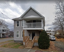 12 Morris St in Westfield, MA - Building Photo - Building Photo