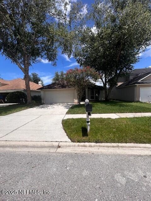 1867 Lake Forest Ln in Orange Park, FL - Building Photo - Building Photo