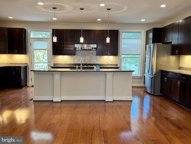 2959 Chesham St in Fairfax, VA - Building Photo - Building Photo