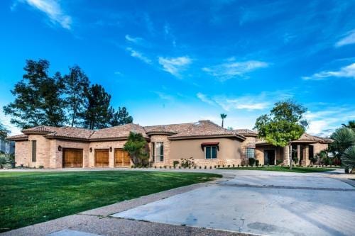 9121 N 69th St in Paradise Valley, AZ - Building Photo - Building Photo