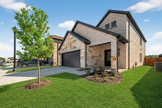 513 Blanton St in McKinney, TX - Building Photo - Building Photo