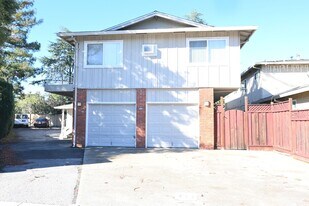 3993 Starview Dr in San Jose, CA - Building Photo
