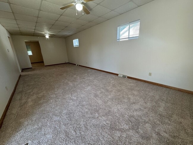 2160 E Reservoir St in Grandview, IL - Building Photo - Building Photo