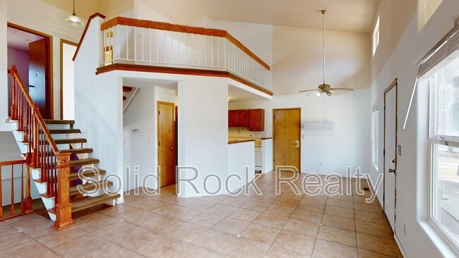 935 Greenbrier Dr in Colorado Springs, CO - Building Photo - Building Photo