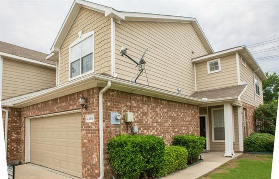 4569 Woodsboro Ln in Plano, TX - Building Photo