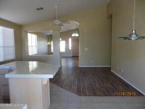 8089 E Michelle Dr in Scottsdale, AZ - Building Photo - Building Photo