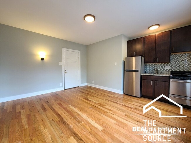 4546 N Damen Ave in Chicago, IL - Building Photo - Building Photo