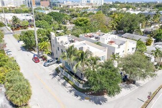 502 SW 4th Ave, Unit 3 in Fort Lauderdale, FL - Building Photo - Building Photo