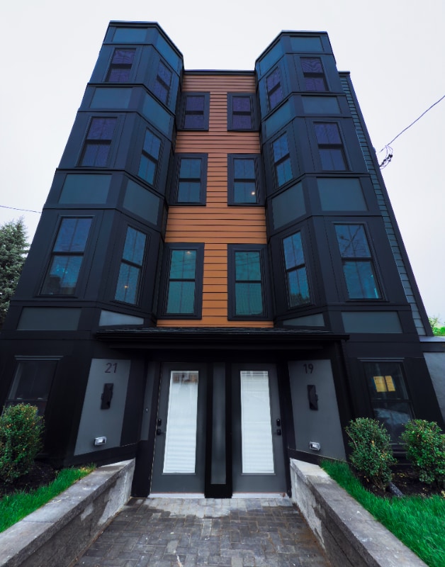 property at 21 High St