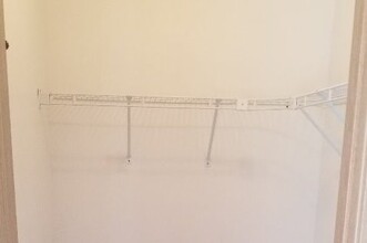 1212 Cardinal St, Unit 1 in Rock Falls, IL - Foto de edificio - Building Photo