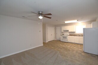 4848 Eva Dr in Pensacola, FL - Building Photo - Building Photo