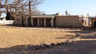 5203 S Apache Ave in Sierra Vista, AZ - Building Photo