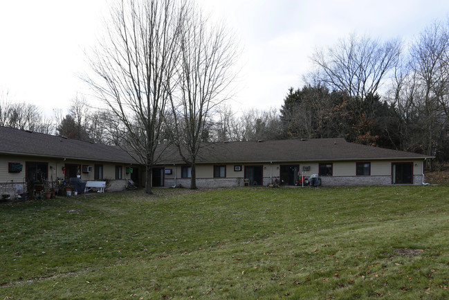 Oak Hills in Ionia, MI - Foto de edificio - Building Photo