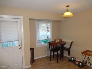 1505 Cedar Ln in Greenville, NC - Building Photo - Building Photo