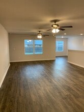 16408 Creek Dr in Moundville, AL - Building Photo - Building Photo