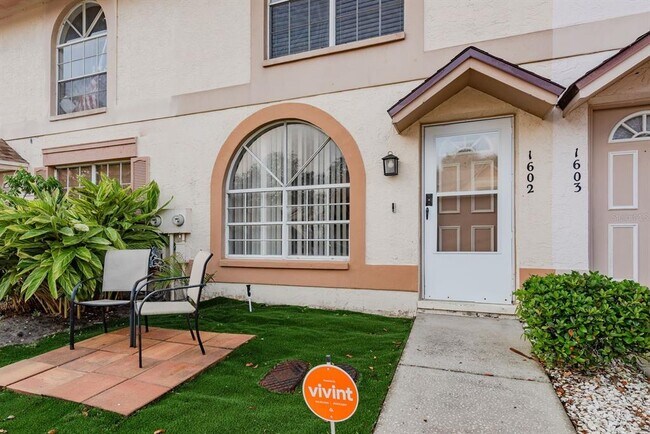 1602 Brigadoon Dr in Clearwater, FL - Building Photo - Building Photo
