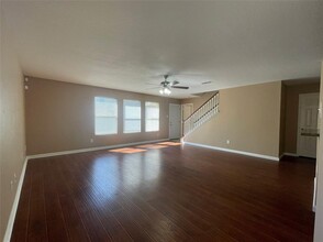 1919 Tomlinson Trail Dr in Houston, TX - Building Photo - Building Photo