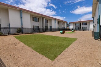 Park On Virginia in Reno, NV - Building Photo - Building Photo