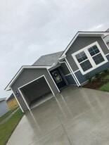 5682 Magnolia de Percy Dr in Carville, LA - Building Photo