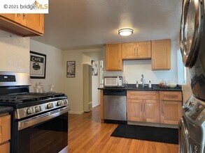 5231 Martin Luther King Jr Way-Unit -#1 in Oakland, CA - Building Photo - Building Photo