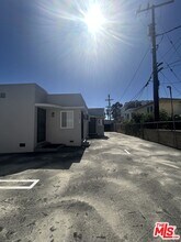 957 N Ardmore Ave in Los Angeles, CA - Building Photo - Building Photo