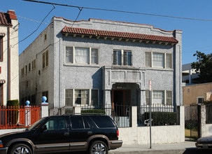 1608 Kenmore Ave in Los Angeles, CA - Building Photo - Building Photo