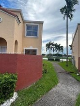 8510 NW 3rd Ln in Miami, FL - Foto de edificio - Building Photo