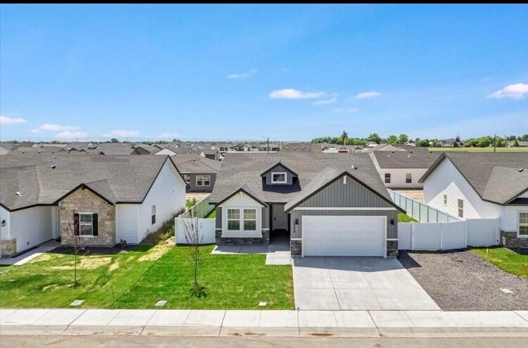 1275 Terra Ave in Twin Falls, ID - Building Photo