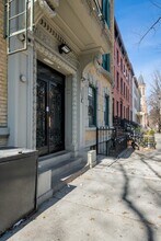 252 Adelphi St in Brooklyn, NY - Building Photo - Building Photo