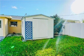 6004 Deming Ave in North Port, FL - Building Photo - Building Photo