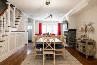 892 E 2nd St-Unit -2 in Boston, MA - Building Photo - Building Photo