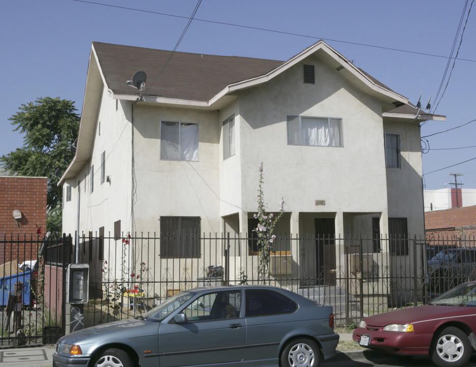 150 W 33rd St in Los Angeles, CA - Building Photo