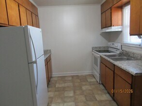 326 W Hampton Ave in Sumter, SC - Building Photo - Building Photo