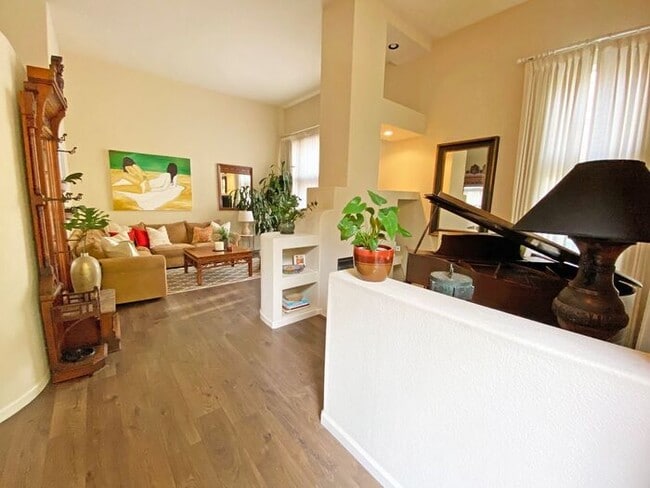 478 Mill River Ln in San Jose, CA - Building Photo - Building Photo