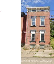 929 State Ave in Cincinnati, OH - Building Photo