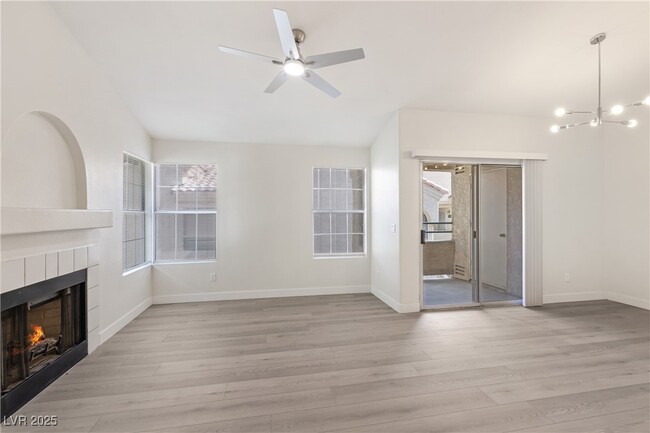 2251 Wigwam Pkwy in Henderson, NV - Building Photo - Building Photo