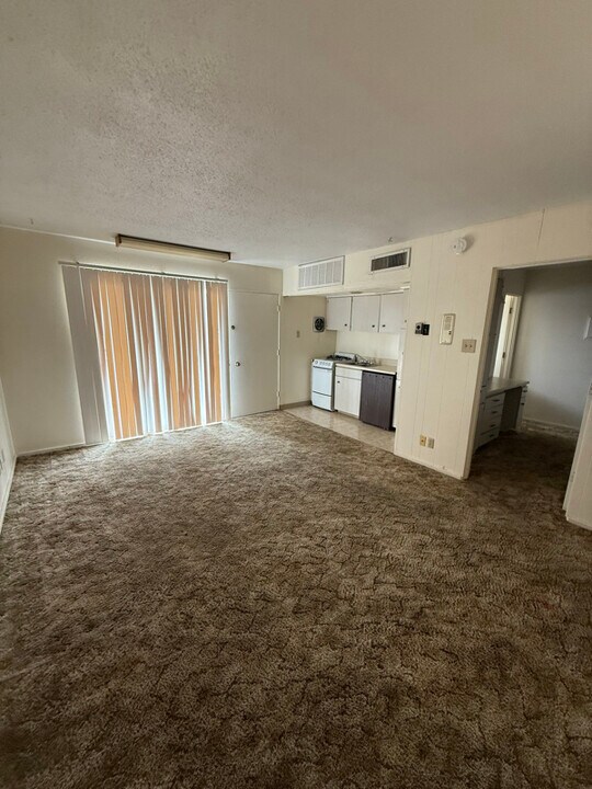 2601 N Kentucky Ave in Roswell, NM - Building Photo