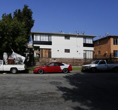 823 S Oxford Ave in Los Angeles, CA - Building Photo - Building Photo