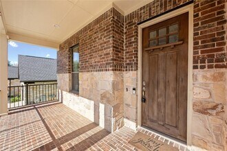 176 Crampton Cove in Austin, TX - Building Photo - Building Photo