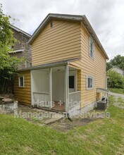 119 Semmens St in Turtle Creek, PA - Building Photo - Building Photo