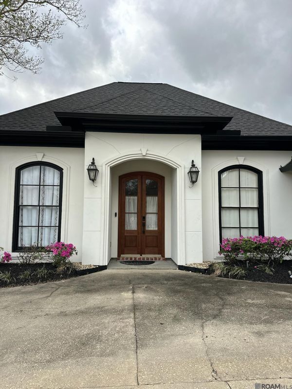 37313 Mindy Wy Ave in Prairieville, LA - Building Photo - Building Photo