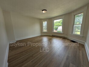 464 S Harrison Ave in Kankakee, IL - Building Photo - Building Photo